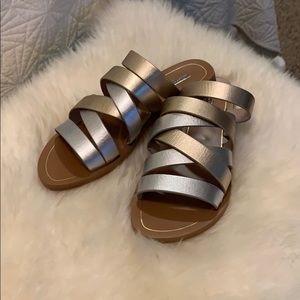 Louise Erdrich Cie Silve & Gold Sandal Slides